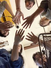 Maria's workshop: everyone's drying hands (Photo by Annie Ling)